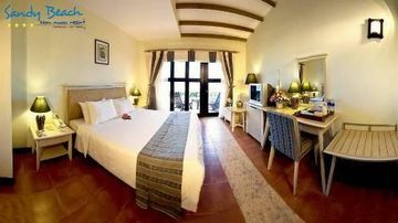 Hotel Sandy Beach Resort