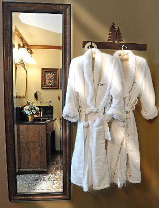 Hotel Parkway Inn & Spa