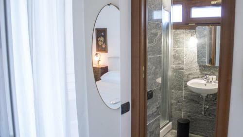 Hostal Aiello Suites Milan