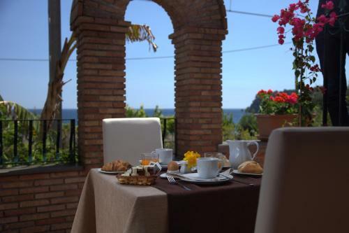 Hostal Borromeo House Taormina