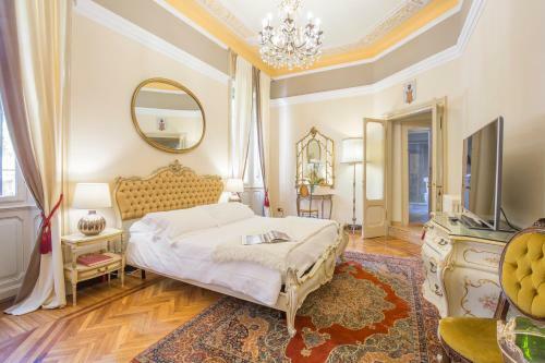 Hostal Corte Realdi Luxury Rooms