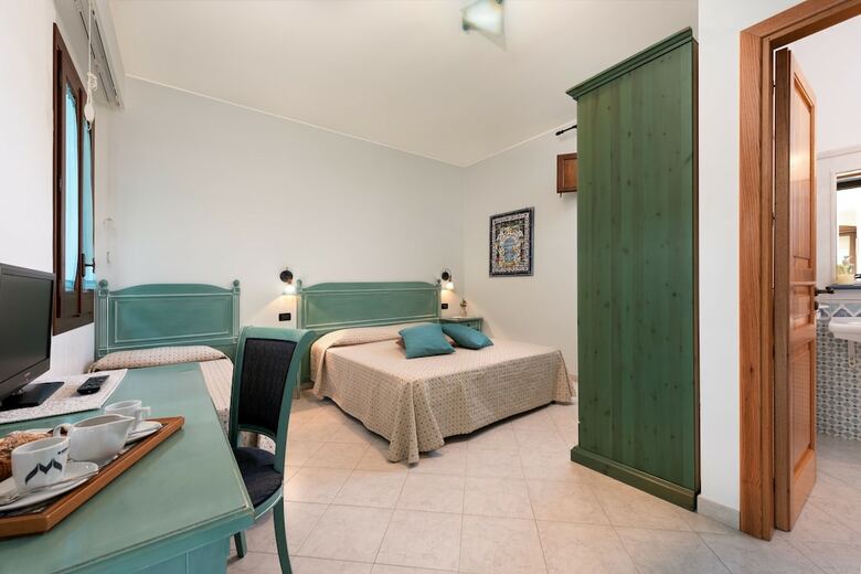 Hotel Mediterraneo