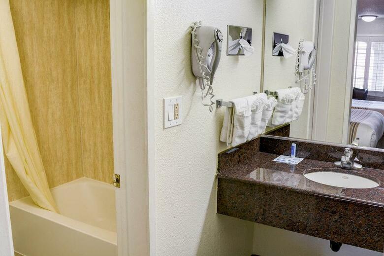 Hotel Rodeway Inn Convention Center