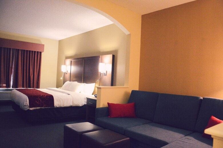 Hotel Comfort Suites Houston Bush Intercontinental