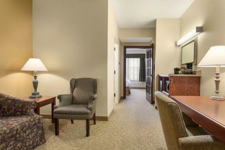Hotel Comfort Suites Houston Bush Intercontinental