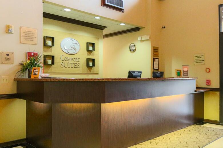 Hotel Comfort Suites Houston Bush Intercontinental