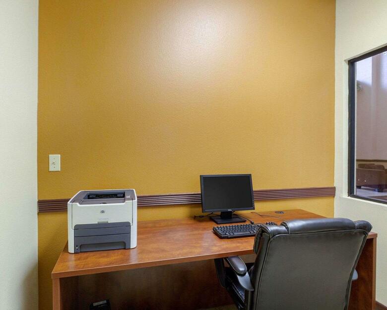 Hotel Comfort Suites Houston Bush Intercontinental