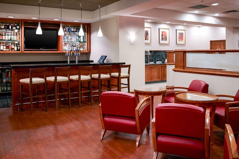 Clarion Hotel Airport