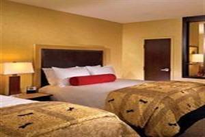 Hotel Cambria Suites