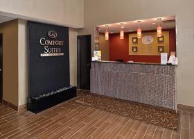 Hotel Comfort Suites East