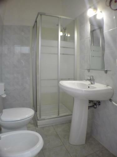 Hostal Hotel Villa Cesare B&B
