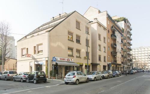 Viale Molise Halldis Apartments