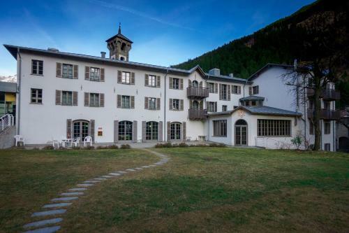 Hotel Cepina Albergo Incantato