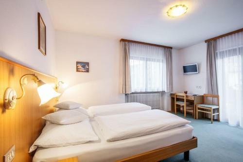 Hostal Garni Edera