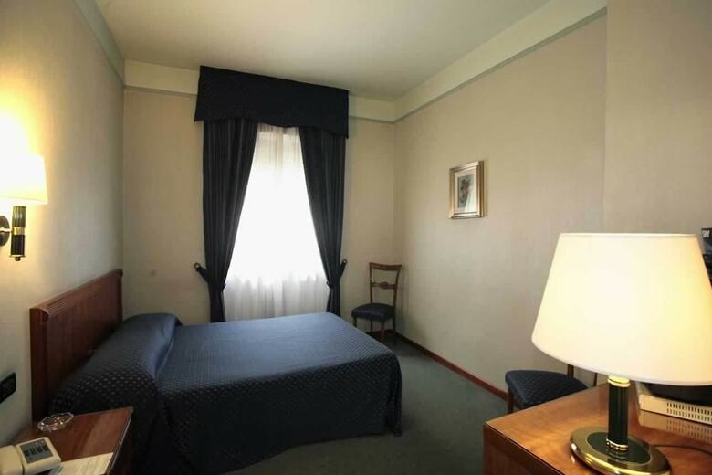 Hotel De Paris