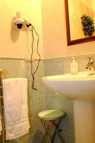 B&B Trisk�les