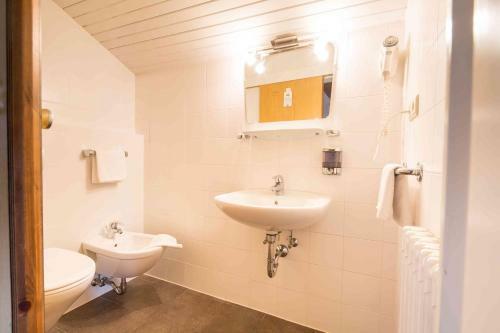 Hotel Pension An Der Linde
