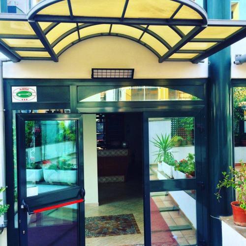 Hotel Caruso