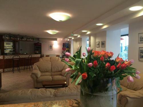 Hotel Caruso