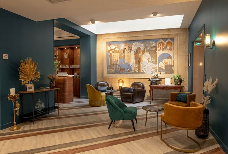 Hotel Bristol