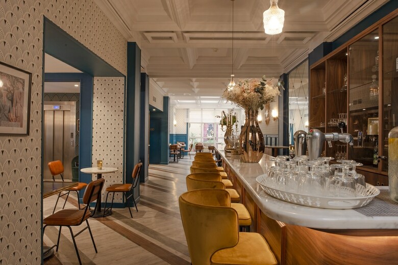 Hotel Bristol