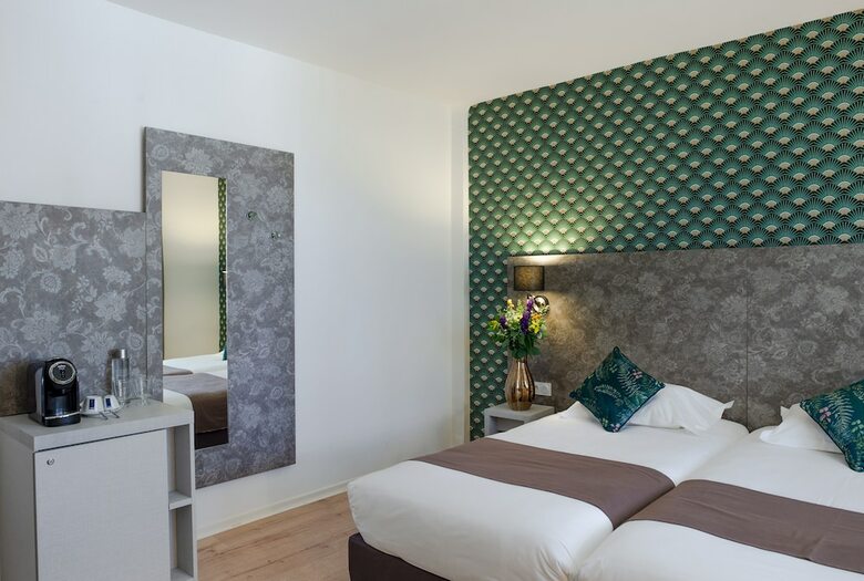 Hotel Bristol