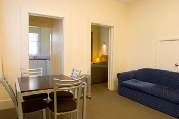 Hotel B.w Blue Hills Battery Point