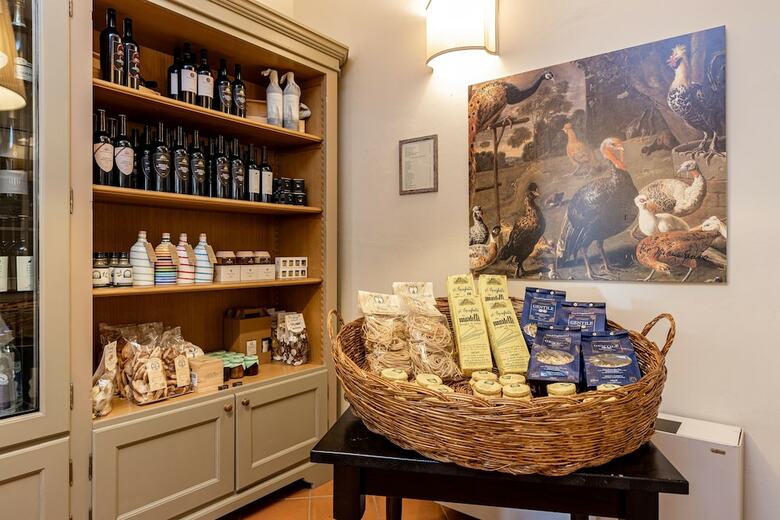 Si Montalcino Hotel & Restaurant