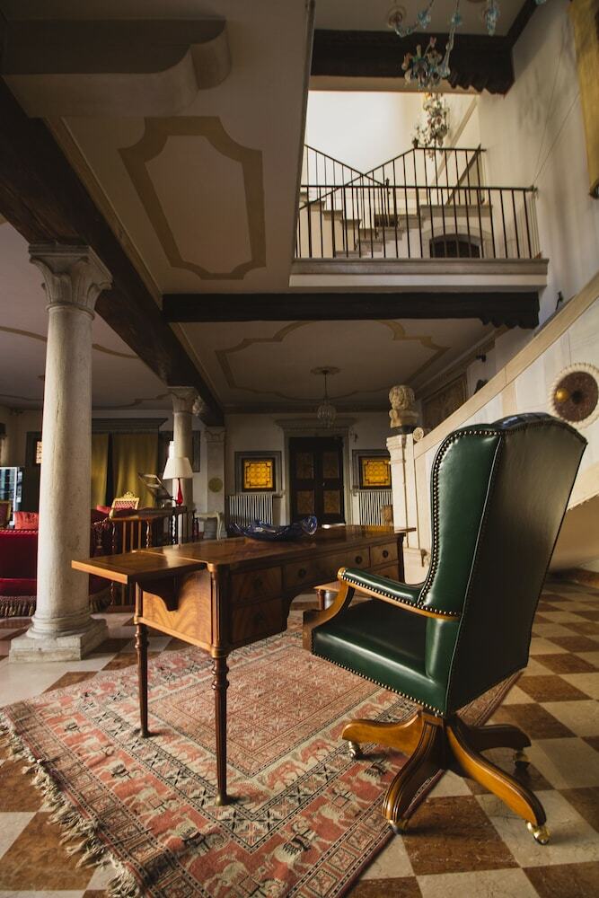 Bed & Breakfast Domus Dotti V