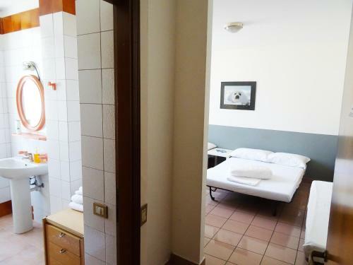 Aparthotel Victoria Hotels Carso
