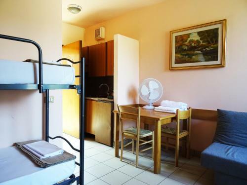Aparthotel Victoria Hotels Carso