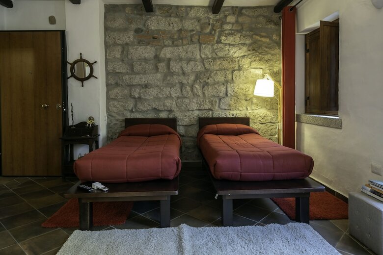 Hostal Amsicora 8