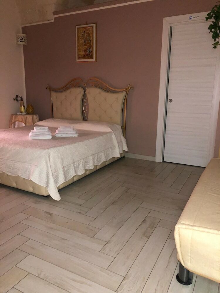 Bed & Breakfast La Grotta Del Re