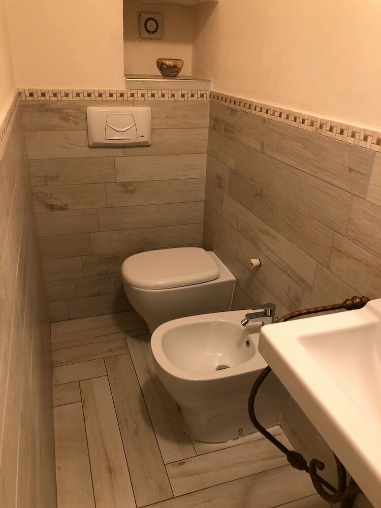 Bed & Breakfast La Grotta Del Re