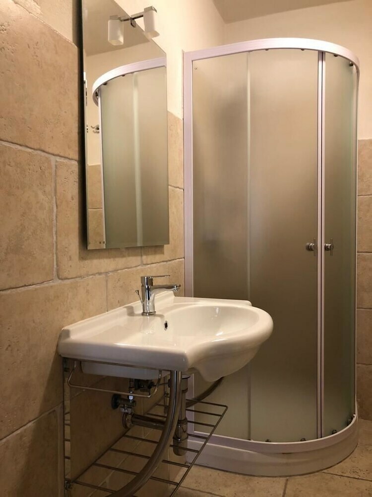 Bed & Breakfast La Grotta Del Re