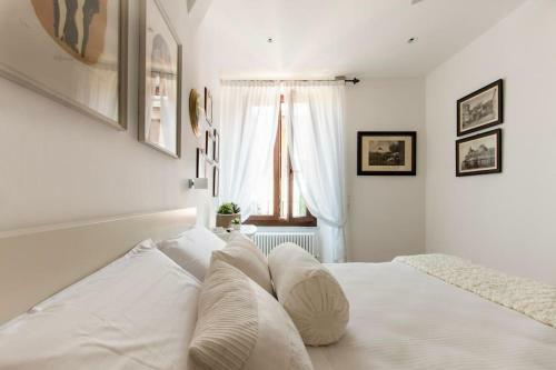 Hostal Affittacamere L'obl�