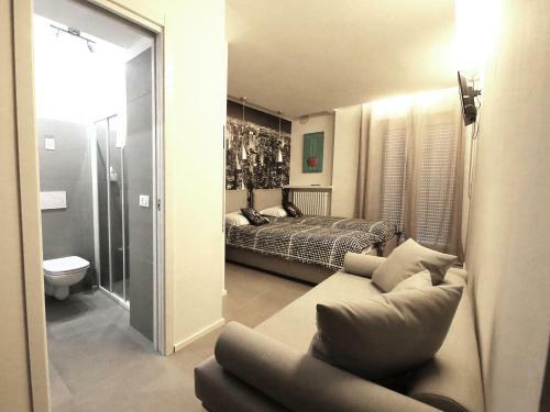 Hostal Affittacamere Smile Accomodation