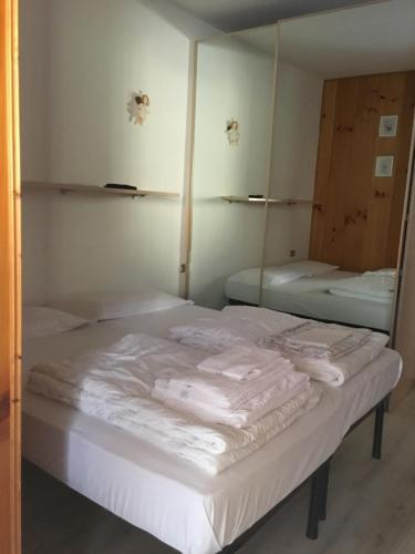 Apartamento El Ladinia Someda