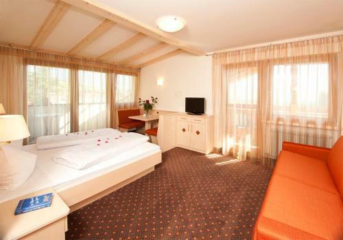 Hotel Pension Golser