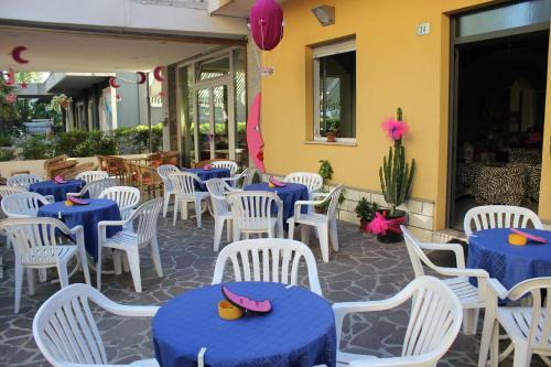 Hotel Rina