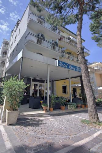 Hotel Rina