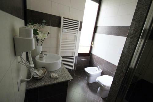 Hostal Milanorooms Bacone