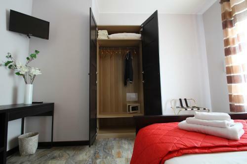 Hostal Milanorooms Bacone