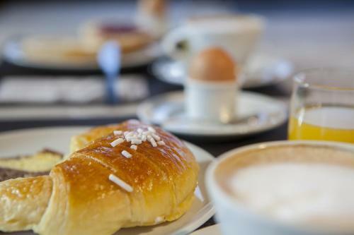 Hostal Garni Bed And Breakfast Broi