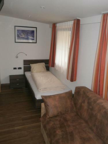 Hotel Sch�lzhorn