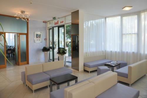Hotel Real