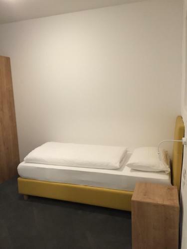 Hostal R&b La Calzoleria