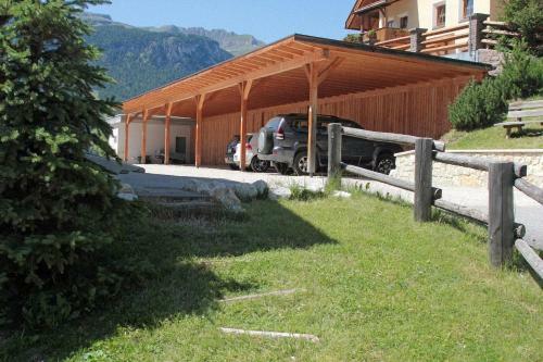 Aparthotel Dolomites Apartments Ciasa Vally