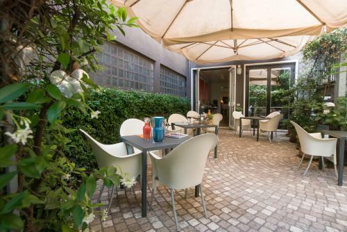 Rechigi Hotel