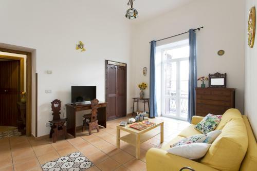 B&B Near Cathedral